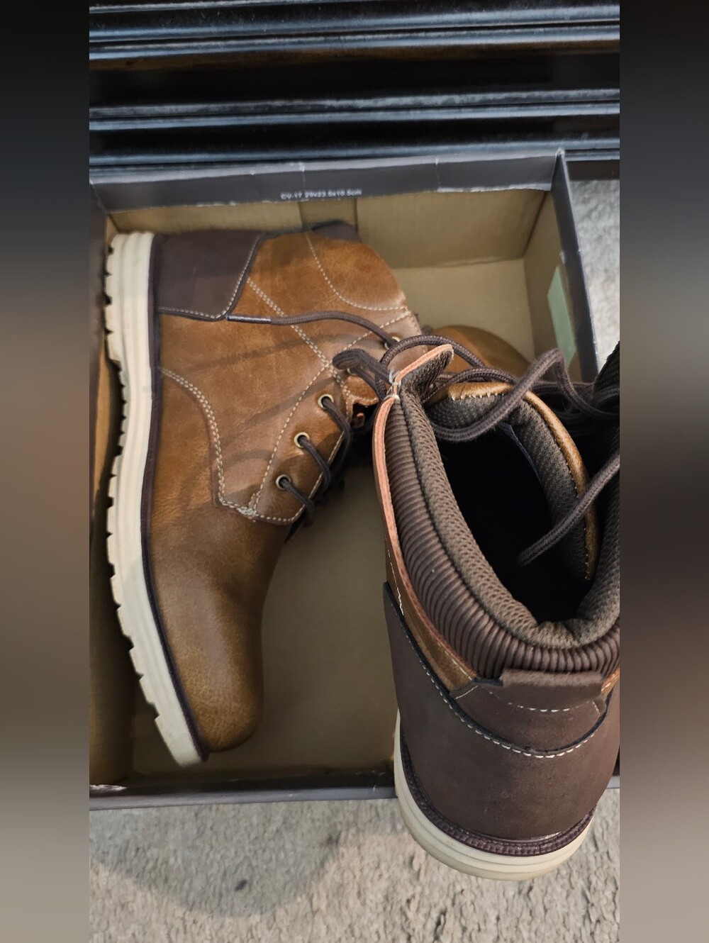 Crown Vintage Brown -Austin Boot - Picture 9 of 11